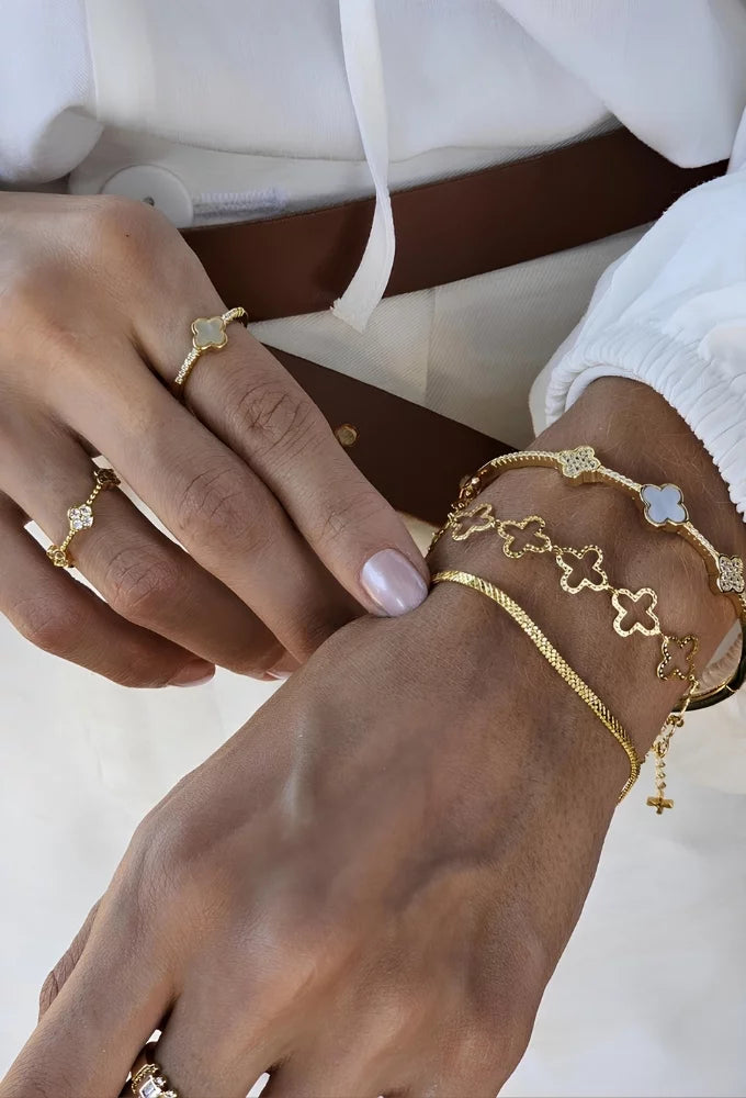 TEXTURED STUDDED ZIRCONIA RING