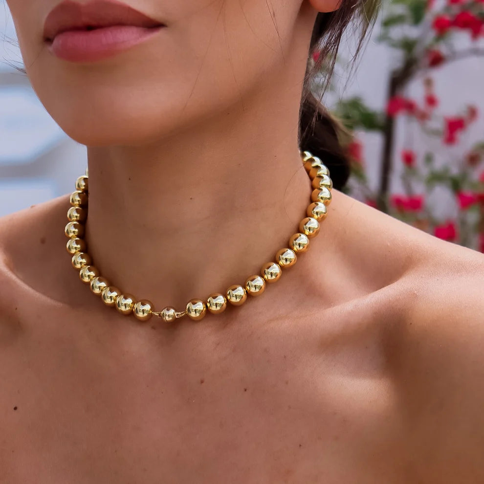 CLASSIC SPHERES MAGNETIC CLASP CHOKER