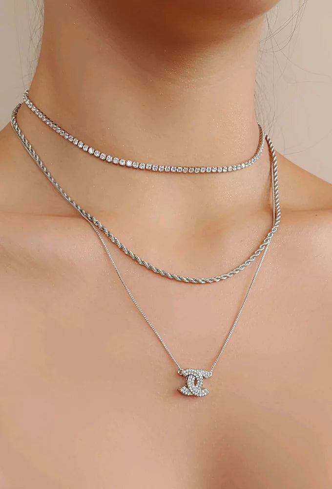 RIVIERA CRYSTAL CHOKER