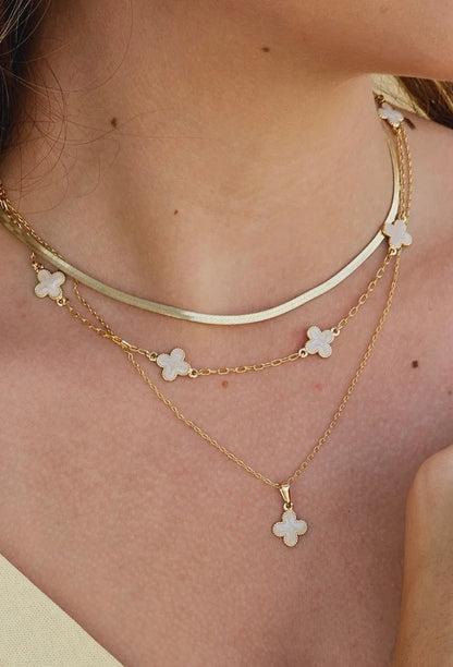 SMALL CLOVER CHOKER